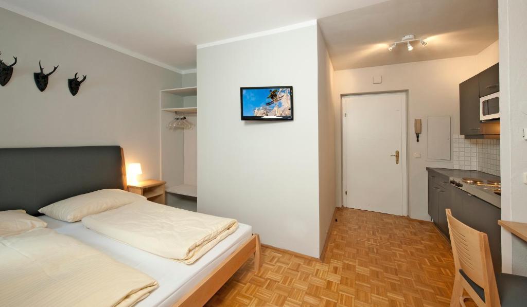 Hotel Hirschen Bad Gastein Exterior photo