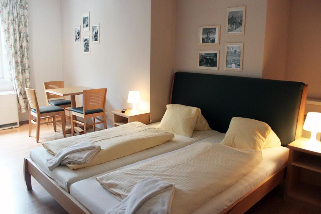 Hotel Hirschen Bad Gastein Room photo